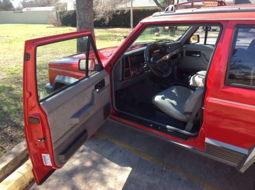 Old Pickup Trucks For Sale >> Buy used 1994 Jeep Cherokee Country Sport Utility 2-Door 4 ... Old Pickup Trucks For Sale >> Buy used 1994 Jeep Cherokee Country Sport Utility 2-Door 4 ...