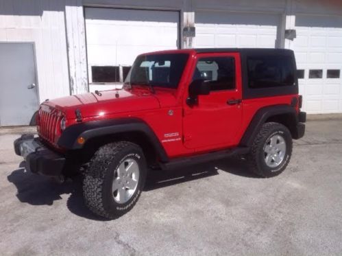 Wrangler - jk - one owner, super clean, very low miles