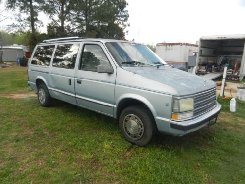 1989 plymouth voyager, 3.0 liter good old dirty work van, dependable,drive home