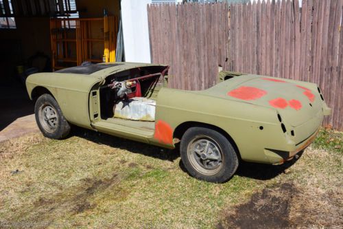 73 mgb project roller, for parts or restoration, solid!