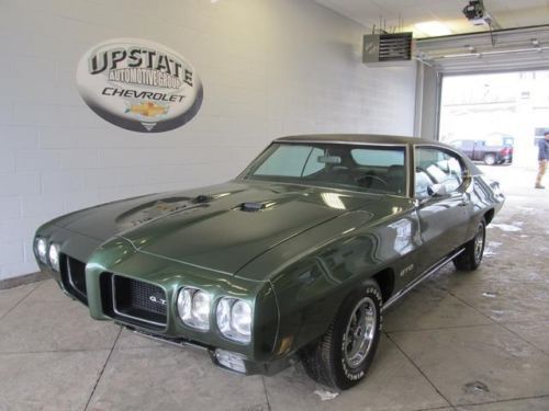 Gorgeous 1970 gto with factory a/c!