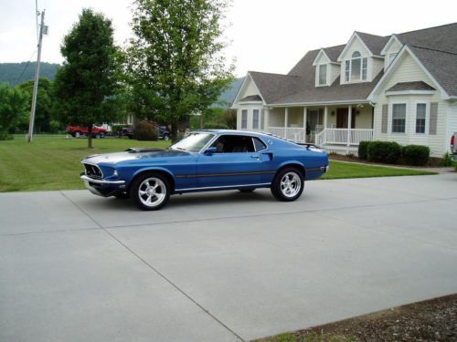 1969 ford mustang mach 1 .. factory 4 speed. restored . must see.