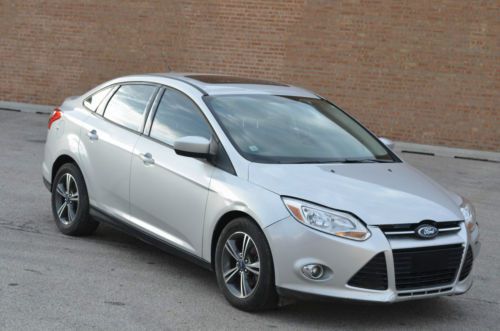 2012 ford focus se sport 23k miles fwd no reserve salvage rebuildable
