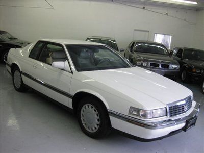 39,000 original miles florida car stunning!!! white on ivory loaded and unreal!