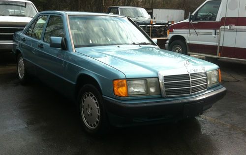 1992 mercedes-benz 190e,  2.3l automatic  no reserve!!!