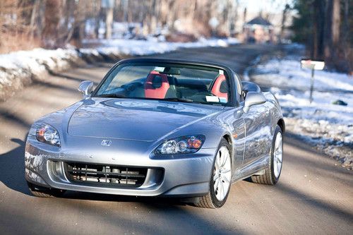 2005 honda s2000, 19k miles, religiously maintained, mint, rarest color combo