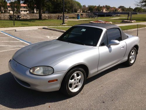 1999 mazda miata base convertible 2-door 1.8l new top,new tires !!!!!!!!!!