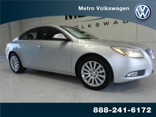 2011 buick regal 4dr sdn cxl rl2 sunroof, alloys, leather, like new