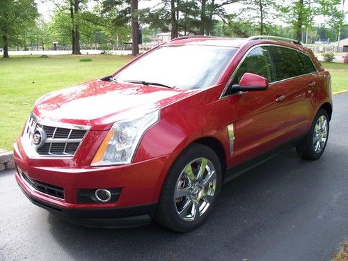 2011 cadillac srx awd premium collection loaded warranty low miles must see