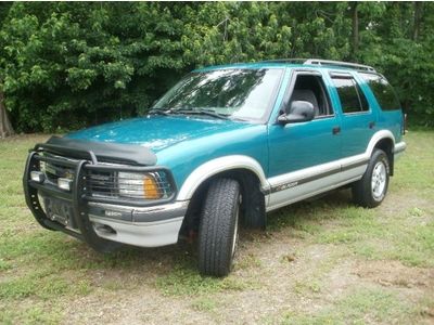 Ls 4x4 low miles cheap commuter starter loaded cold air factory no reserve