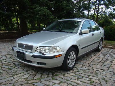 2001 volvo s40 silver maintained sedan safe good mpg no reserve !