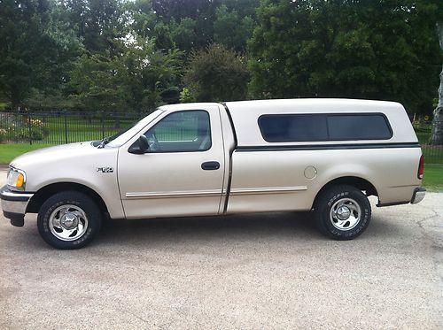 97 ford f150 pick up truck 54,998 miles! clean! 2 owners! 98 99 00 01 02 03
