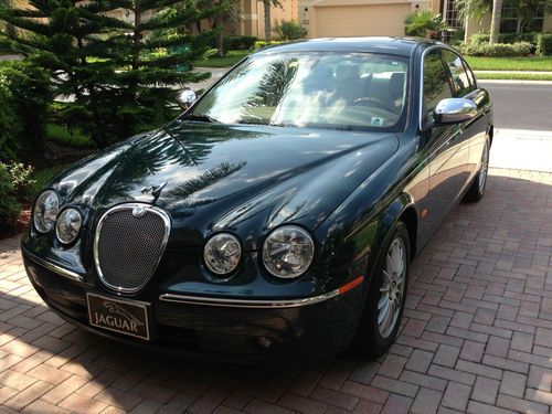 2007 british racing green jaguar s-type