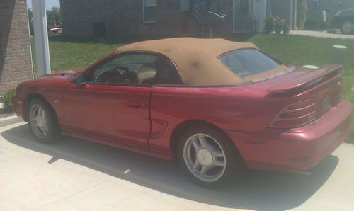 1994 ford mustang gt convertible 2-door 5.0l