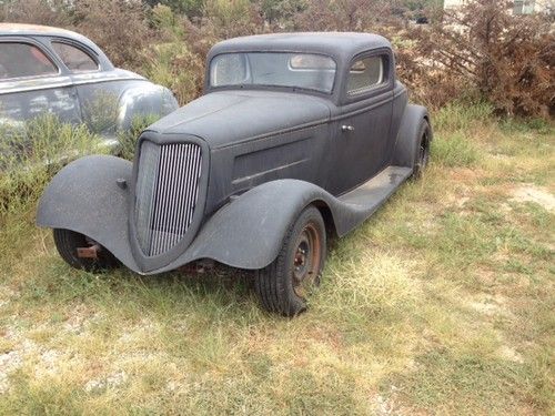 1934 ford coupe 3 window