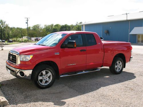 2007 toyota tundra 5.7  4 x 4 one owner 110,000 miles