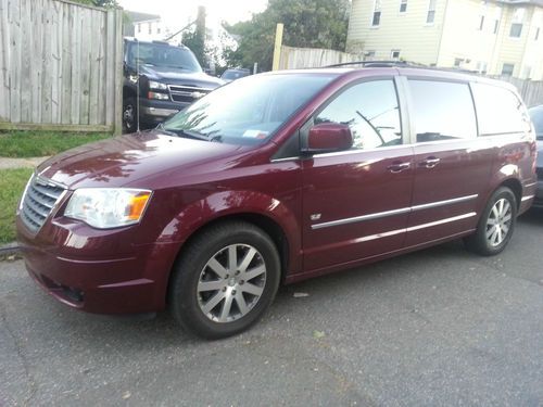 2009 chrysler town &amp; country