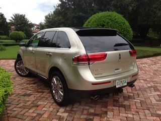 2011 Lincoln MKX Base Sport Utility 4-Door 3.7L AWD Gold Leaf Metallic One Owner, image 13
