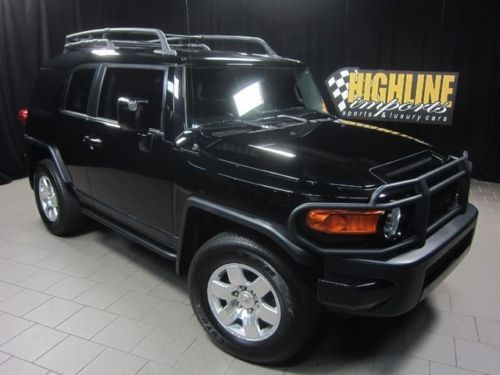 2008 toyota fj cruiser 4x4, all black, loaded with options, 1 owner, clean!