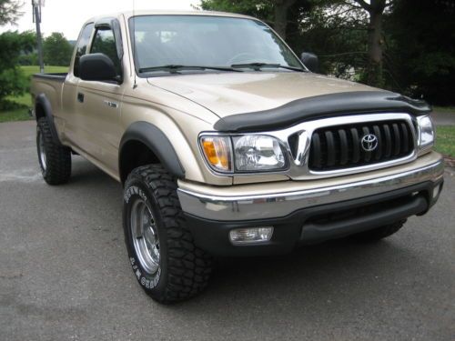 2003 extended cab 4x4 trd off road pickup truck v-6 automatic all power options