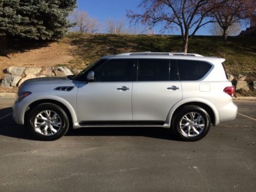 2013 infiniti qx56 *4 wheel drive* tons of options, nav, dvd, sunroof, loaded