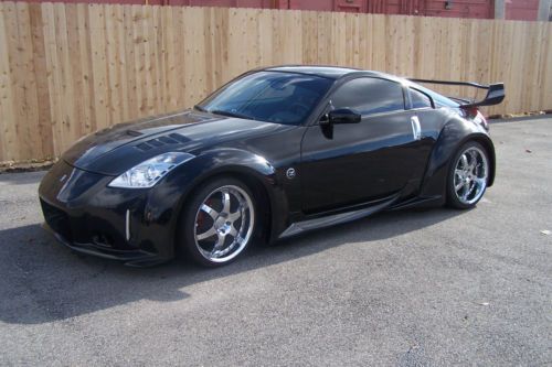 2003 nissan 350z performace package  custom widebody kit many extras!!!!!!