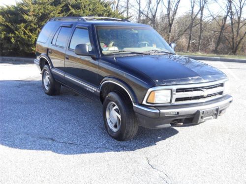 1996 chevy blazer lt 4x4 1 owner low mileage handicapped equipped