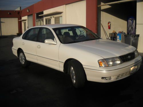 1998 toyota avalon xl sedan 4-door 3.0l excellent condition