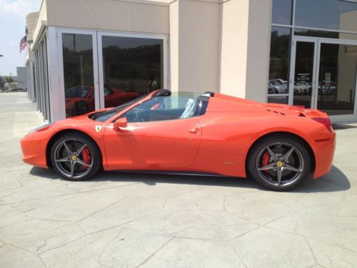 Ferrari 458 spider 2012  special color  less than 500 mil .  m.s.o. $ 348,847.00