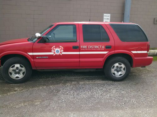 2002 chevrolet blazer ls sport utility 4-door 4.3l