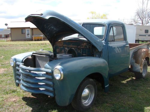 47 48 49 50 1952 chevy truck/rat /hot rod /project truck in progress with parts