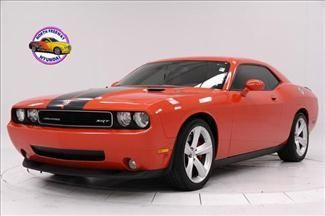 2008 dodge challenger srt8