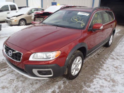 2013 volvo xc70 t6 wagon 4-door 3.0l