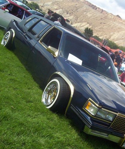 1985 cadillac fleetwood 75 limousine 4-door 4.1l lowrider hydraulics