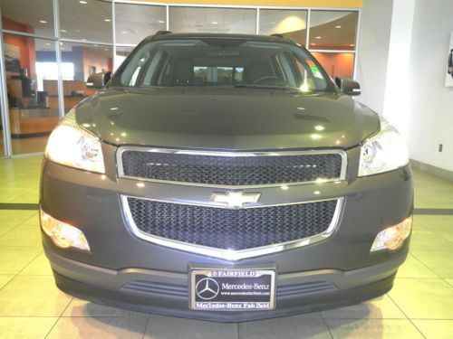 2011 chevy traverse ***low miles***