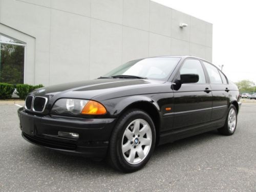 2001 bmw 325xi all wheel drive black on black low miles loaded super clean