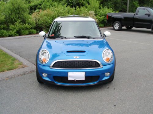 2008 cooper s - like new; only 14,400 miles