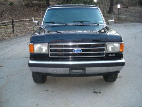 1990 ford bronco xlt sport utility 2-door 5.0l