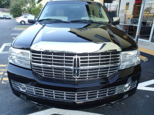 2007 lincoln navigator ultimate packagelike new clean carfax one owner all books