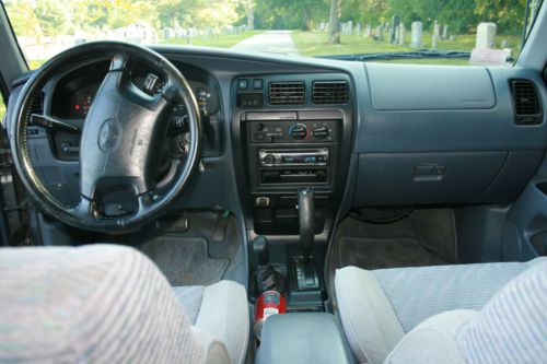 Buy used 1998 Toyota 4Runner Base Sport Utility 4-Door 2 ... Buy used 1998 Toyota 4Runner Base Sport Utility 4-Door 2 ...