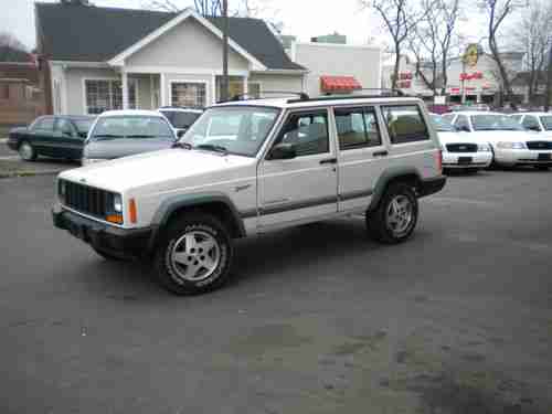 Buy used 1998 Jeep Cherokee Sport 4 door 4 Wheel Drive in ... Buy used 1998 Jeep Cherokee Sport 4 door 4 Wheel Drive in ...