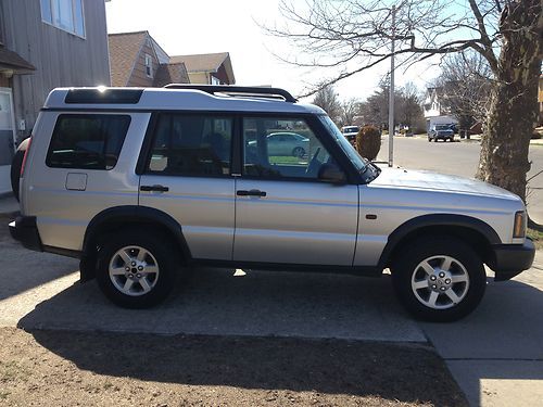 Land rover discovery 55,763 miles one owner **moving into city** li,ny