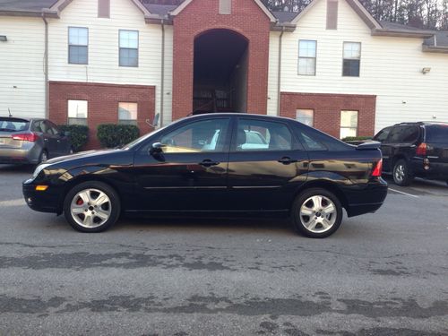 2005 ford focus zx4