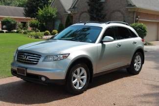 One owner navigation  backup cam  moonroof  perfect carfax