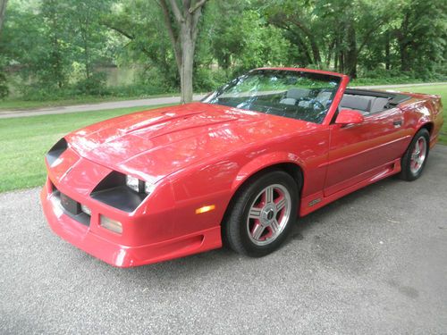 1991 z28  convertible  all original 2 owner car this car is loaded ac