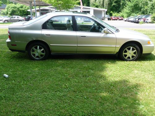 1995 honda accord vtec buy used 1995 honda accord ex sedan 4 door 2 2l vtec 1995 honda accord vtec buy used 1995 honda accord ex sedan 4 door 2 2l vtec
