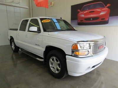 Crew cab 4wd 4x4 leather 6 seater chrome grill one owner carfax certified