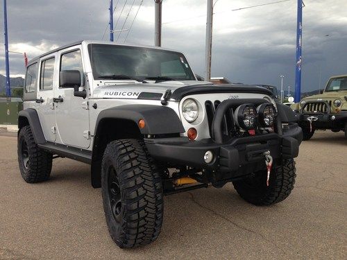 2011 jeep wrangler unlimited rubicon 5.7l hemi