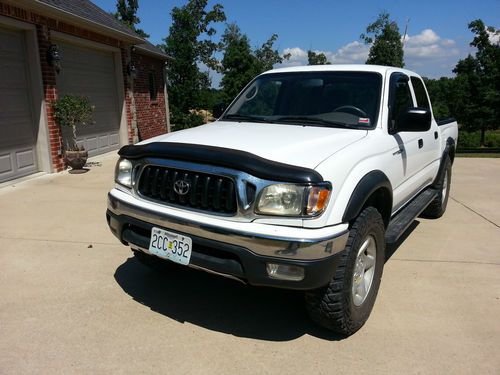 2003 toyota tacoma sr5 trd double cab 4x4 only 92k !!!!