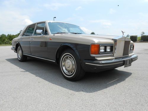 1981 rolls royce silver spirit sedan 4-door 6.7l 49k miles classic 2 tone paint